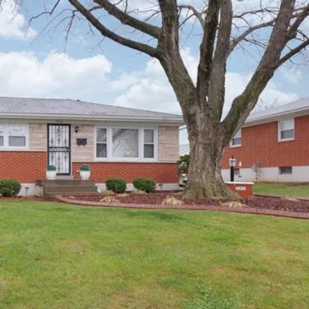 Buy this 3 bed house on 7301 Rockwood Road in Louisville, KY 40219