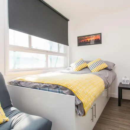 Rent this studio apartment on 5-15 Castle Square in Castlegate, Sheffield