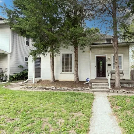 Buy this studio house on 326 South Emerson Avenue in Indianapolis, IN 46219