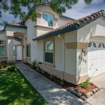 Image 2 - 8559 Summer Knoll Way, Elk Grove, California, 95624 - House for sale