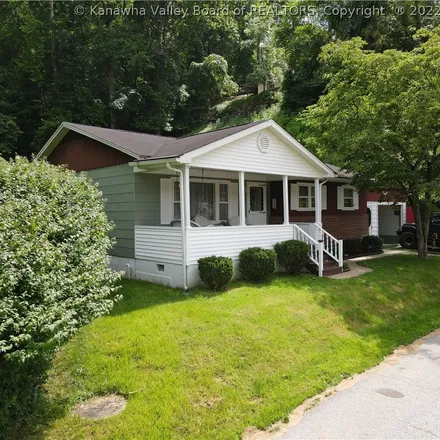 Image 2 - 295 Mountain View Drive, Clendenin, Kanawha County, WV, USA - House for sale