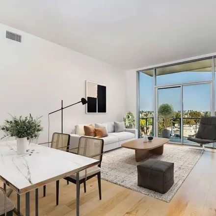 Rent this 1 bed apartment on 433 Colgate Avenue in Los Angeles, CA 90048