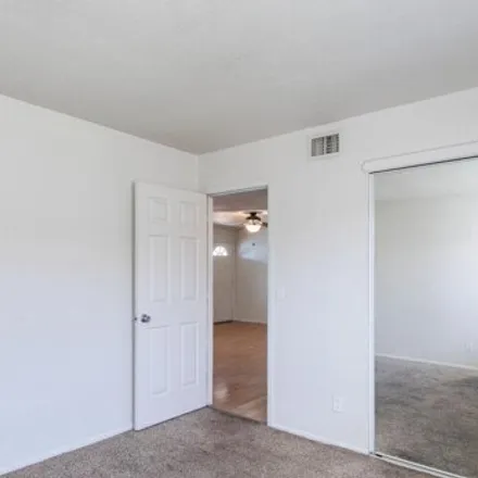 Image 7 - East Ruth Avenue, Phoenix, AZ 85020, USA - Apartment for rent