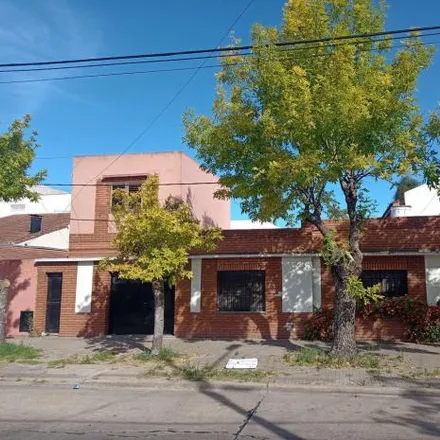 Buy this 2 bed house on Calle 33 1494 in Partido de La Plata, 1900 La Plata