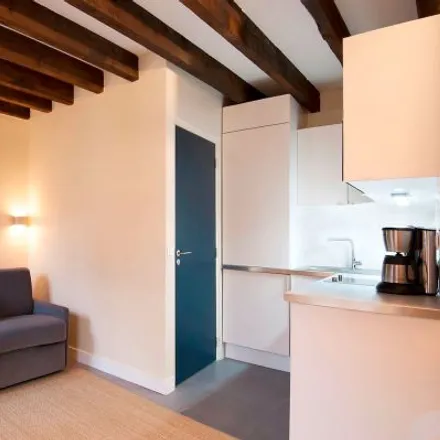 Rent this studio apartment on 44 Rue Beauregard in 75002 Paris, France