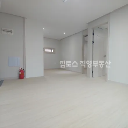 Image 2 - 서울특별시 강동구 성내동 144-29 - Apartment for rent