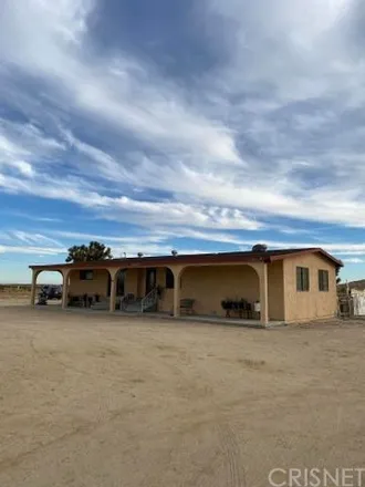Buy this 3 bed house on 5143 Montiverde Road in Kern County, CA 93501