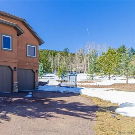 Image 7 - 1121 Windflower Lane, Woodland Park, CO 80863, USA - House for sale