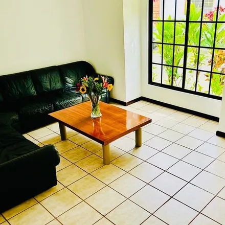 Rent this 3 bed apartment on Sin Domicilio Fijo Arte in Avenida 32, San Jose Province