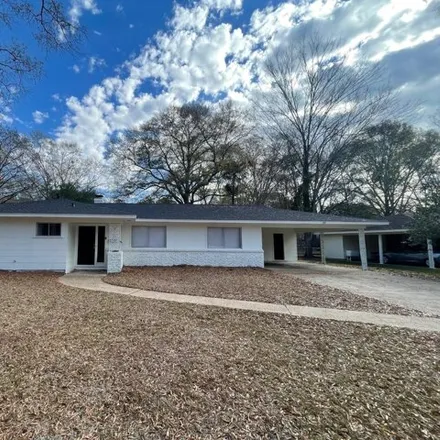 Buy this 4 bed house on 711 Newland Street in Jackson, MS 39211
