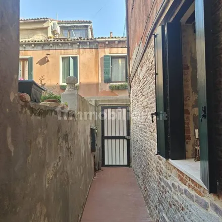 Image 2 - unnamed road, 30121 Venice VE, Italy - Apartment for rent