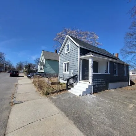 Buy this 3 bed house on 290 Quincy Street in Old Hill, Springfield