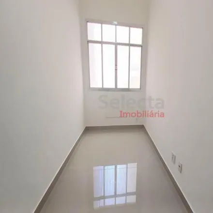 Buy this 3 bed apartment on Pão de Açúcar in Rua Senador Vergueiro, Flamengo