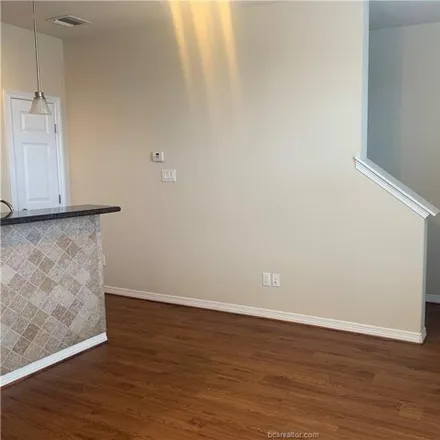 Image 3 - 2098 Holleman Drive West, College Station, TX 77840, USA - Condo for rent