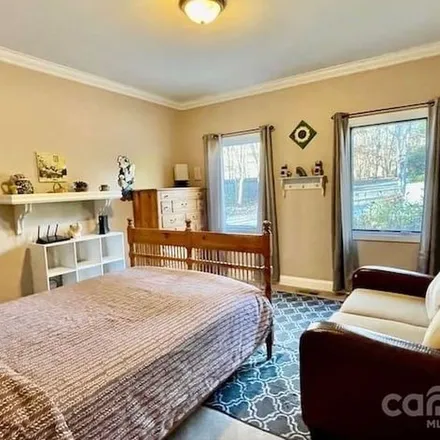 Rent this 3 bed apartment on 3999 Gordon Street in Lake Norman of Catawba, Catawba County