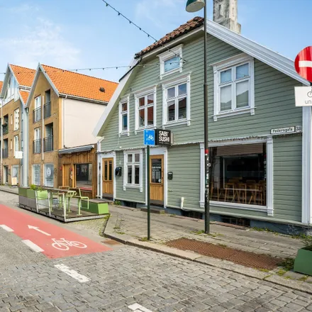 Rent this 2 bed apartment on Pedersgata 32B in 4013 Stavanger, Norway
