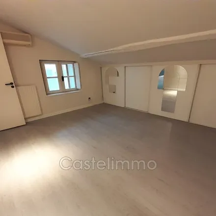 Rent this 3 bed apartment on 39 Boulevard Louis Sicre in 82100 Castelsarrasin, France