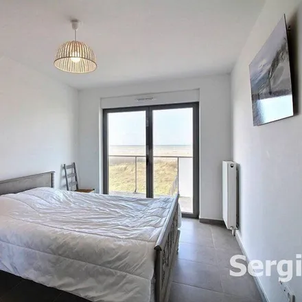 Rent this 2 bed apartment on 62600 Berck