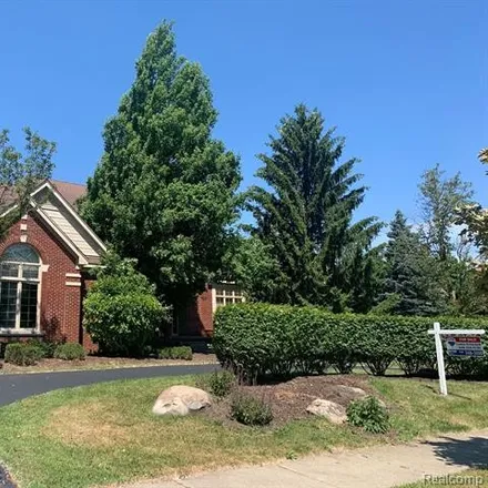 Image 1 - 6726 Carlyle Crossing, West Bloomfield Township, MI 48322, USA - House for sale