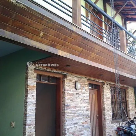 Buy this 7 bed house on Rua Francisco Terra in Heliópolis, Belo Horizonte - MG