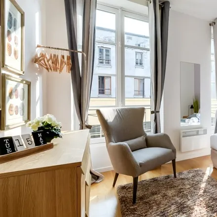 Image 10 - 23 Rue d'Enghien, 75010 Paris, France - Apartment for rent