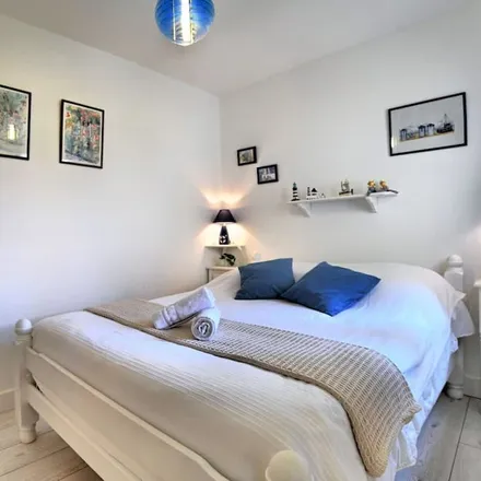Rent this 1 bed apartment on 17550 Dolus-d'Oléron