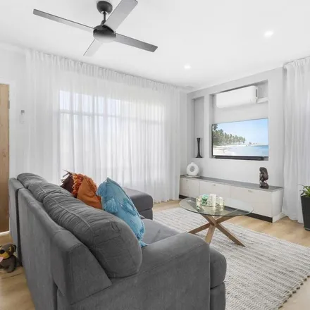Image 3 - 46 Tristania Street, Doveton VIC 3177, Australia - Apartment for rent