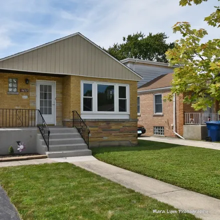 Buy this 3 bed house on 9630 South Mozart Street in Evergreen Park, IL 60805