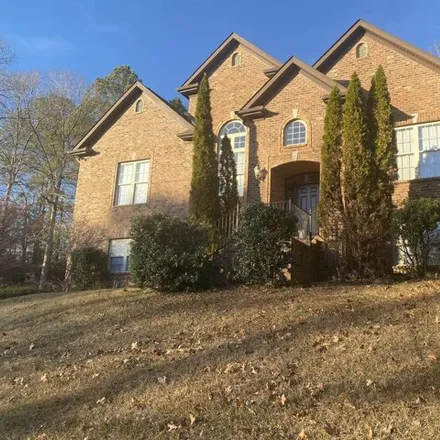 Rent this 3 bed house on 552 Lime Creek Cove in Chelsea, AL 35043