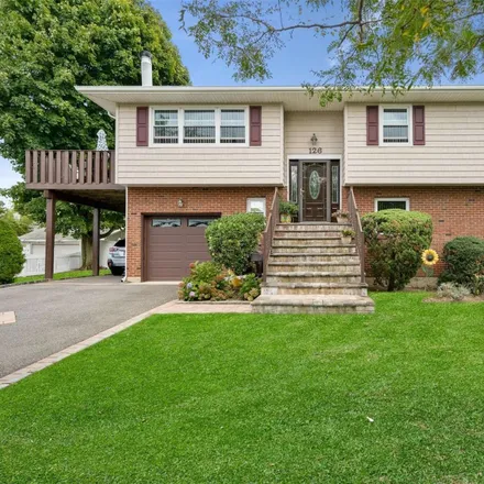 Buy this 5 bed house on 126 Broadway in Bethpage, NY 11714