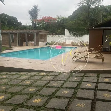 Buy this 6 bed house on Rua Pecegueiro do Amaral in Vargem Pequena, Rio de Janeiro - RJ