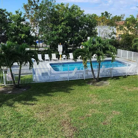 Image 3 - 2897 Taylor Street, Hollywood, FL 33020, USA - Apartment for rent