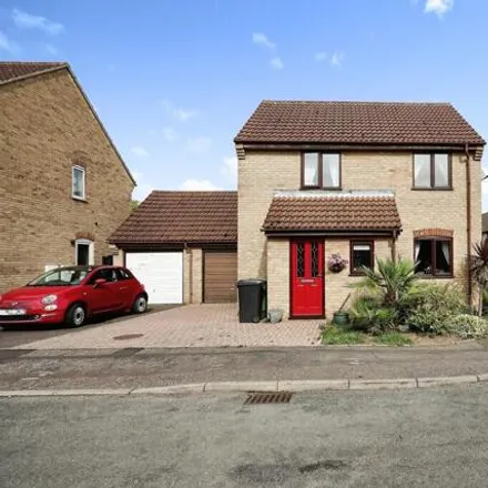 Buy this 3 bed house on 18 Mill Croft Close in Costessey, NR5 0ST