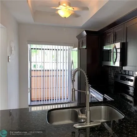 Image 9 - condo, Southwest 15th Street, Deerfield Beach, FL 33442, USA - Condo for sale