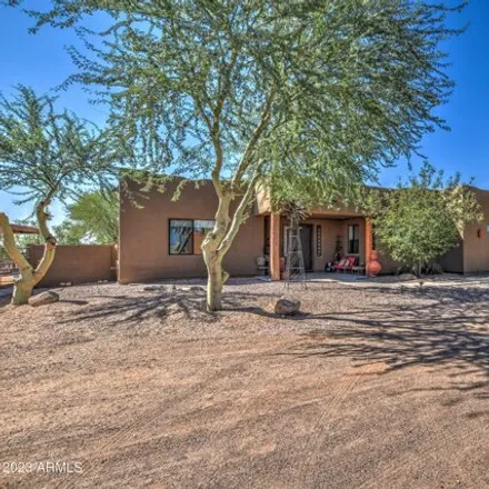 Buy this 4 bed house on West Hunter Drive in Maricopa County, AZ 85361