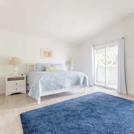 Rent this 2 bed townhouse on Huntington Beach