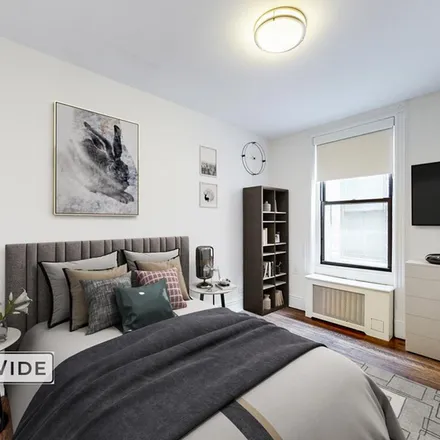 Rent this 1 bed apartment on 26 East 91st Street in New York, NY 10128