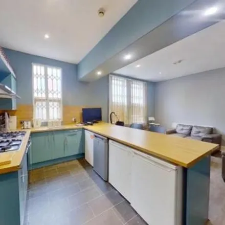 Rent this 7 bed duplex on Forest Fields Neighbourhood Centre in 69 Wiverton Road, Nottingham