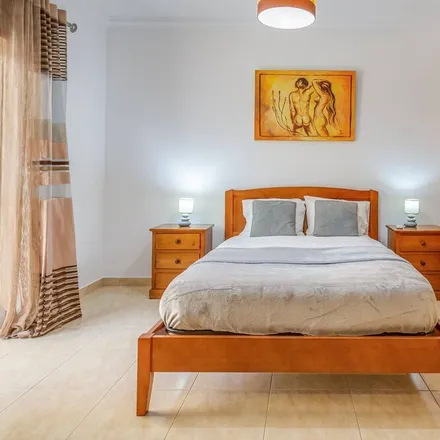 Rent this 2 bed apartment on Armação de Pera in Via Dorsal Armação de Pêra, 8365-112 Armação de Pêra