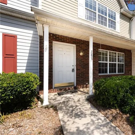 Image 4 - 2223 Preakness Court, Charlotte, NC 28273, USA - Townhouse for sale