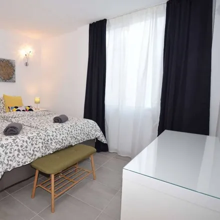 Rent this 2 bed apartment on LOS CRISTIANOS in Avenida de Juan Carlos I, 38650 Los Cristianos
