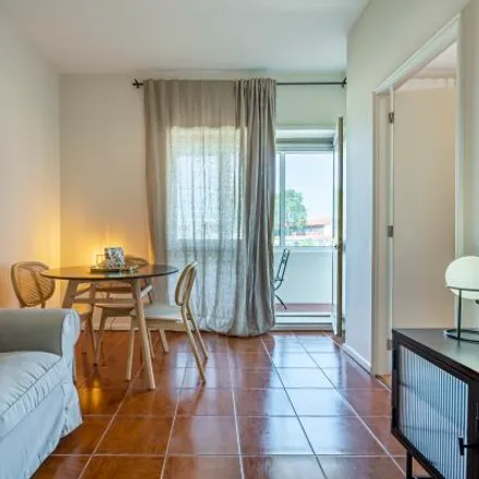Rent this 2 bed apartment on Meidin Pizza in Rua de Santa Catarina 949, 4000-263 Porto