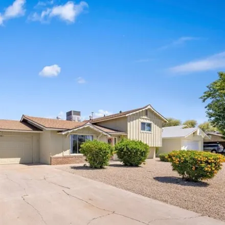 Buy this 3 bed house on 3122 West Crocus Drive in Phoenix, AZ 85053