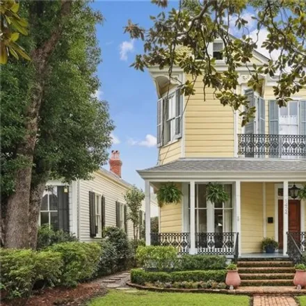 Image 1 - 1424 Valmont Street, New Orleans, LA 70115, USA - House for sale