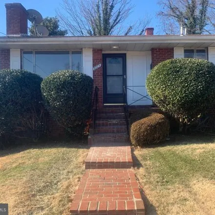 Rent this 3 bed house on 3005 Fairhill Court in Suitland, MD 20746