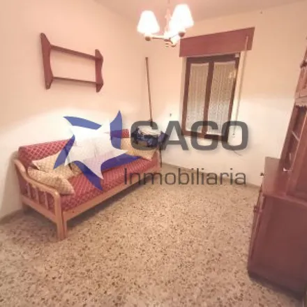 Rent this 4 bed apartment on El Corte Inglés in Avenida Ronda de los Tejares, 30