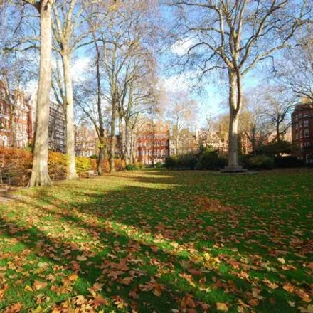 Image 3 - Paul Byrne Court, 31-33 Bramham Gardens, London, SW5 0HE, United Kingdom - Apartment for sale
