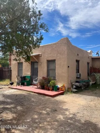 Buy this studio house on Roberts restaurant in North Edith Boulevard, Tucson