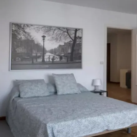 Rent this 5 bed room on No doy abasto in Carrer d'Alberic, 29