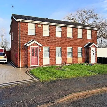 Buy this 3 bed duplex on unnamed road in Thurmaston, LE4 8FY